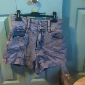 BDG highwaisted shorts size 27 worn once